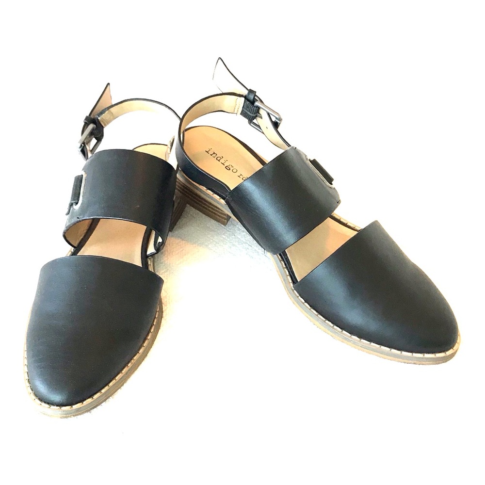Indigo rd. Black leather closed-toe sandals 8M